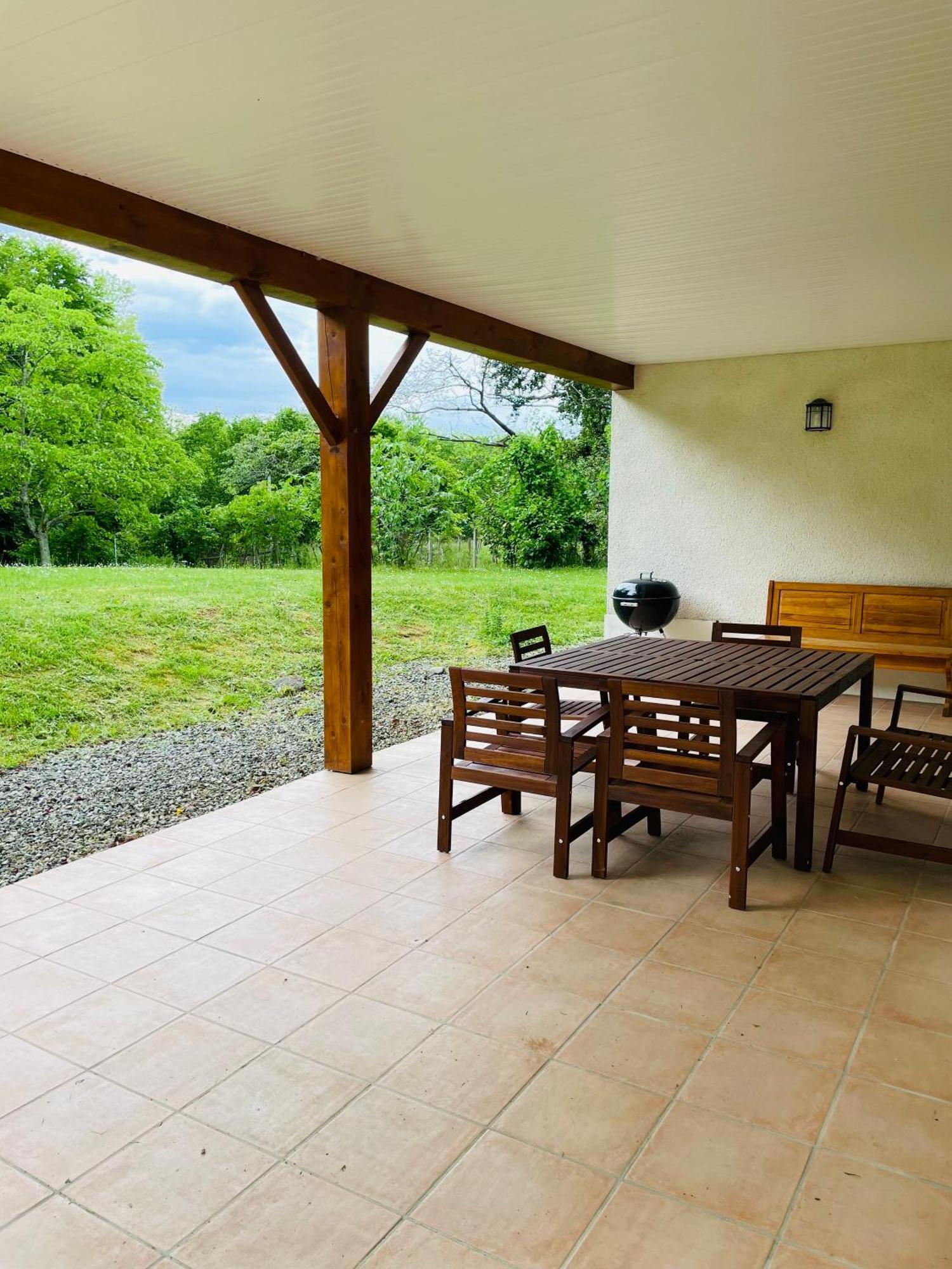 Holiday home L'oree Des Roses, De Avec Jardin Et Piscine *