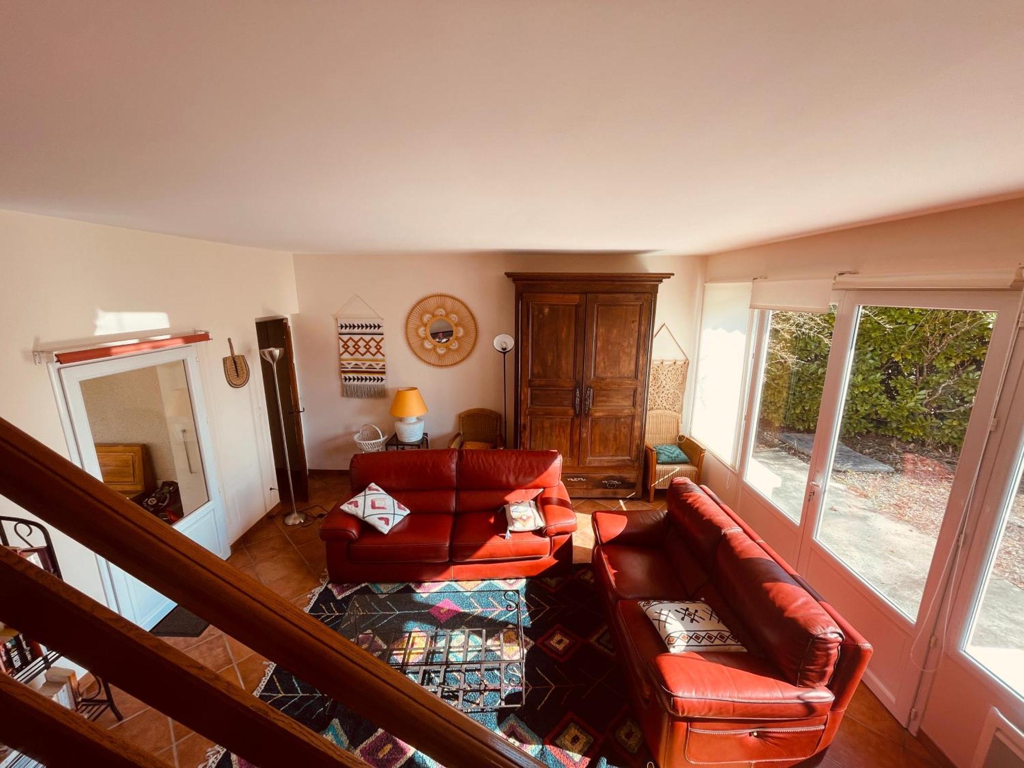 Holiday home L'oree Des Roses, De Avec Jardin Et Piscine